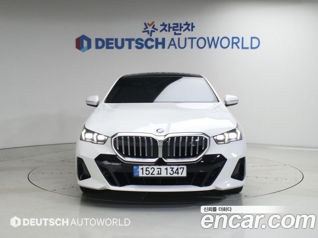 BMW 5 Series (G60) 530i xDrive M Sport 2025 — фото 3