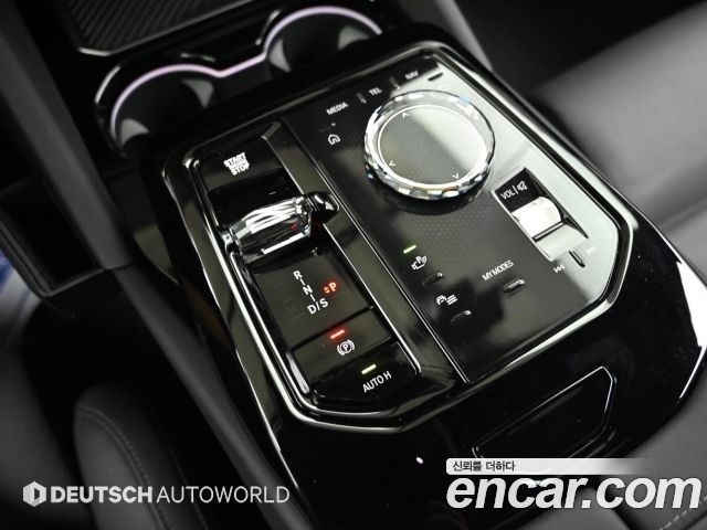 BMW 5 Series (G60) 530i xDrive M Sport 2025 — фото 9