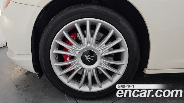 Maserati Quattroporte S Q4 3.0 V6 2014 — фото 5