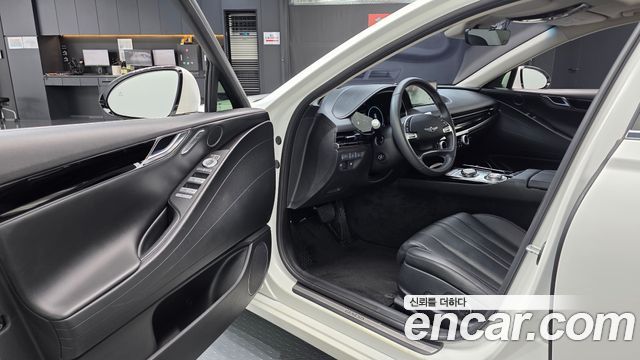 Genesis G80 (RG3) Gasoline 3.5 Turbo AWD 2023 — фото 10
