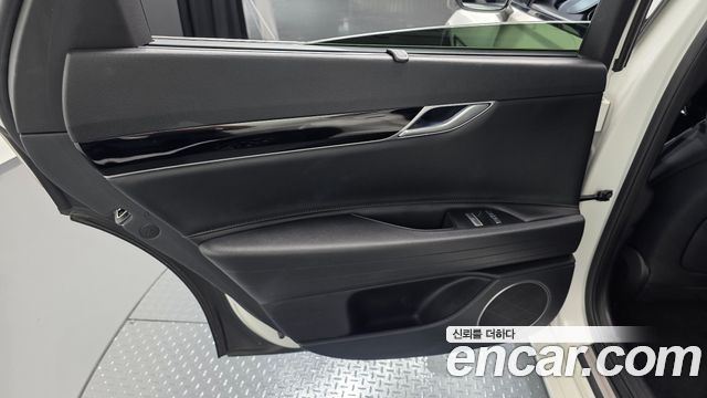 Genesis G80 (RG3) Gasoline 3.5 Turbo AWD 2023 — фото 25