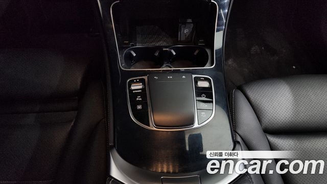 Mercedes-Benz GLC-Class (X253) GLC300e 4MATIC 2021 — фото 19