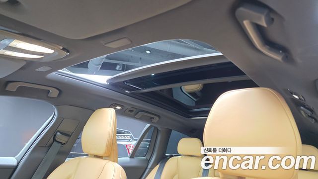 Volvo V60 Cross Country (II) B5 Ultra AWD 2025 — фото 16