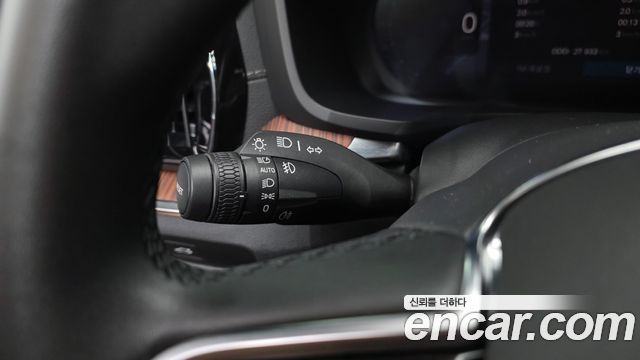 Volvo V60 Cross Country (II) B5 Ultra AWD 2025 — фото 28