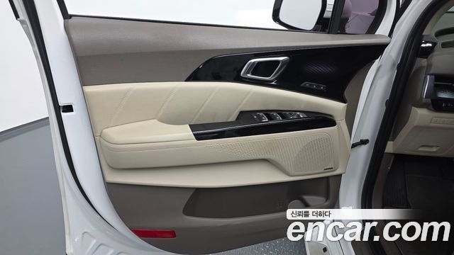 Kia Carnival (IV) Gasoline 9-Seater Hi-Limousine Signature 2021 — фото 24