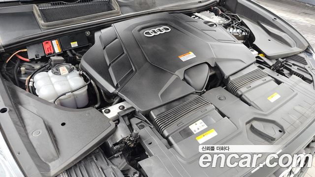 Audi Q8 (4M) 55 TFSI Quattro Premium 2021 — фото 6