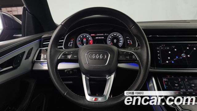 Audi Q8 (4M) 55 TFSI Quattro Premium 2021 — фото 17