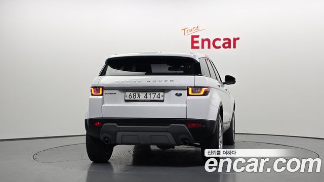 Land Rover Range Rover Evoque 2.0 TD4 SE 2018 — фото 4