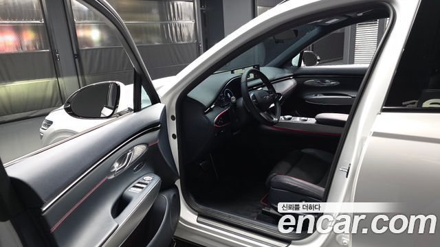 Genesis GV70 2.5T Gasoline 2WD 2024 — фото 10