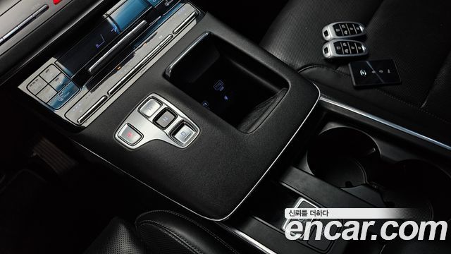 Hyundai Grandeur (IG) 3.0 LPi Rent Car Exclusive 2022 — фото 9