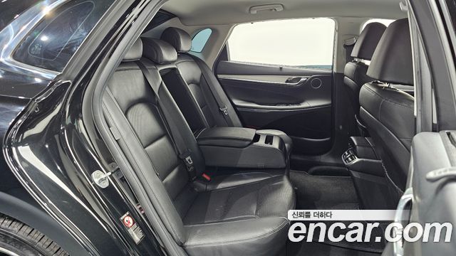 Hyundai Grandeur (IG) 3.0 LPi Rent Car Exclusive 2022 — фото 12