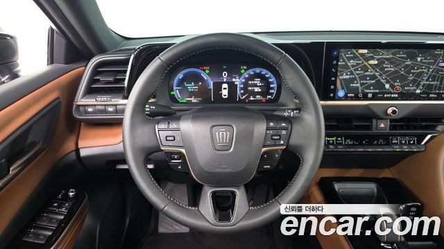 Toyota Crown Crossover 2.5 4WD Hybrid 2026 — фото 17