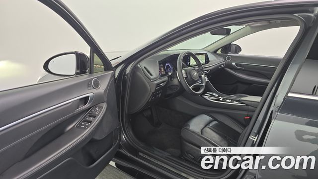 Hyundai Sonata (DN8) 2.0 Premium Plus 2022 — фото 10