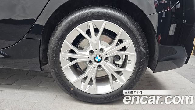 BMW 1 Series (F70) 120 2025 — фото 27