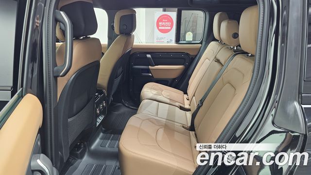 Land Rover Defender (L663) 110 D300 X-Dynamic HSE 2026 — фото 4
