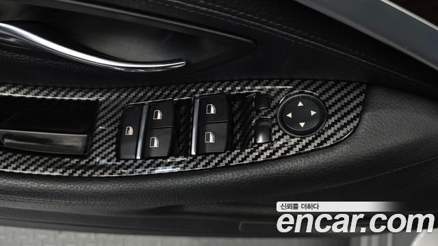 BMW 5 Series (F10) 528i 2012 — фото 24