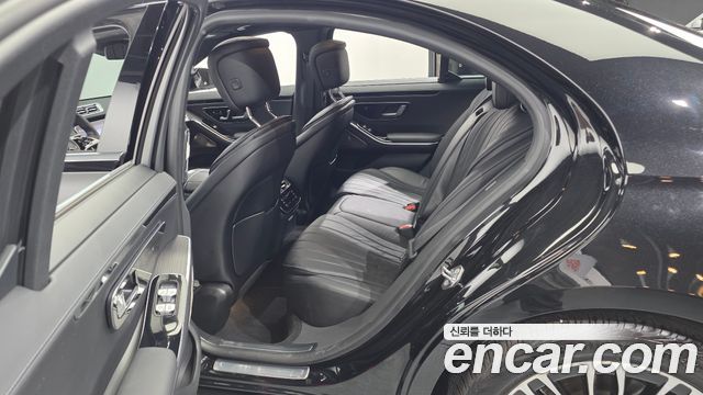 Mercedes-Benz S-Class (W223) S350 d 2021 — фото 11