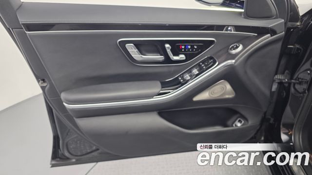 Mercedes-Benz S-Class (W223) S350 d 2021 — фото 24