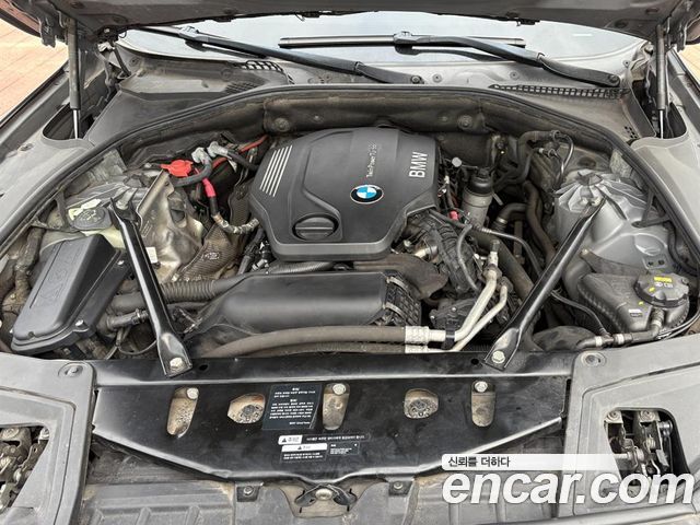 BMW 5 Series (F10) 520d M Aero Dynamic 2016 — фото 6