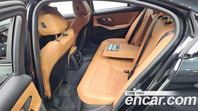 BMW 3 Series (G20) 320i M Sport 2025 — фото 12
