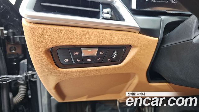 BMW 3 Series (G20) 320i M Sport 2025 — фото 27