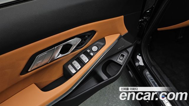 BMW 3 Series (G20) 320i M Sport 2025 — фото 29