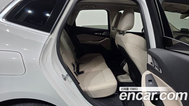 BMW 2 Series Active Tourer (U06) 220i M Sport Design 2025 — фото 12
