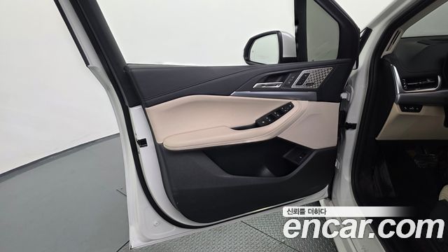 BMW 2 Series Active Tourer (U06) 220i M Sport Design 2025 — фото 24