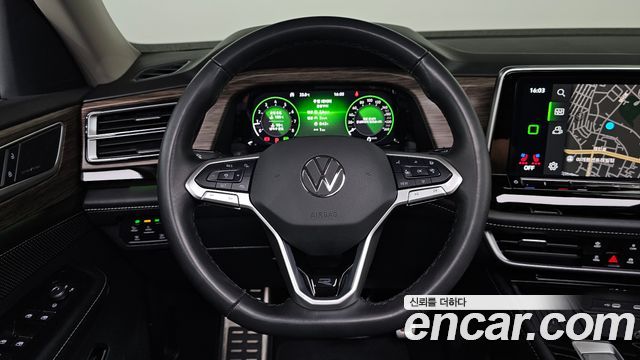 Volkswagen Atlas 2.0 TSI R-LINE 7-Seater 2025 — фото 16