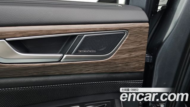 Volkswagen Atlas 2.0 TSI R-LINE 7-Seater 2025 — фото 33