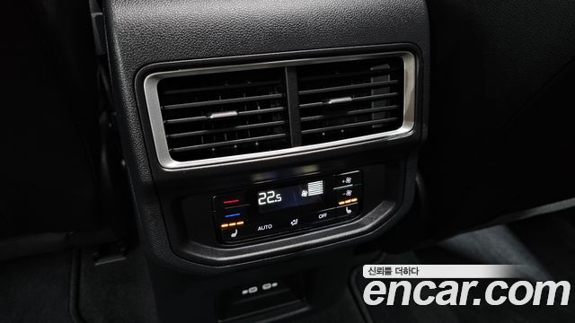 Volkswagen Atlas 2.0 TSI R-LINE 7-Seater 2025 — фото 37