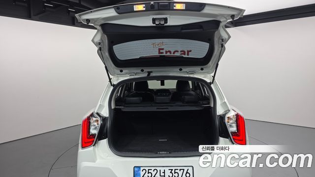 KG Mobility (SsangYong) Tivoli 1.6 2WD V3 2024 — фото 20