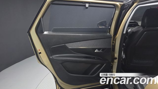 Peugeot 5008 (II) 1.6 BlueHDi Allure 2018 — фото 25