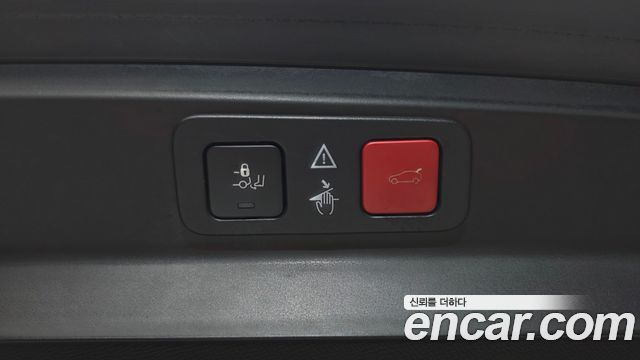 Peugeot 5008 (II) 1.6 BlueHDi Allure 2018 — фото 27