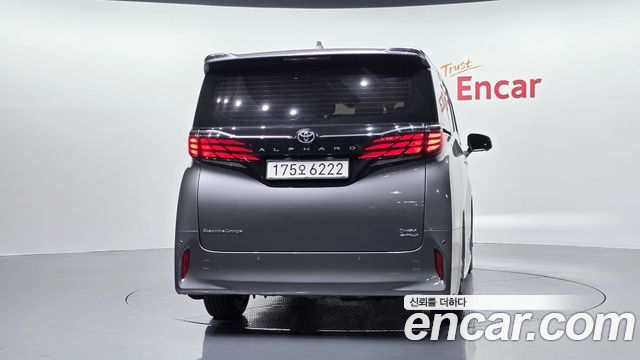 Toyota Alphard (IV) 2.5 HEV Executive AWD 2025 — фото 4