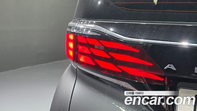 Toyota Alphard (IV) 2.5 HEV Executive AWD 2025 — фото 23