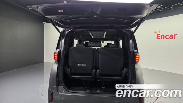 Toyota Alphard (IV) 2.5 HEV Executive AWD 2025 — фото 36