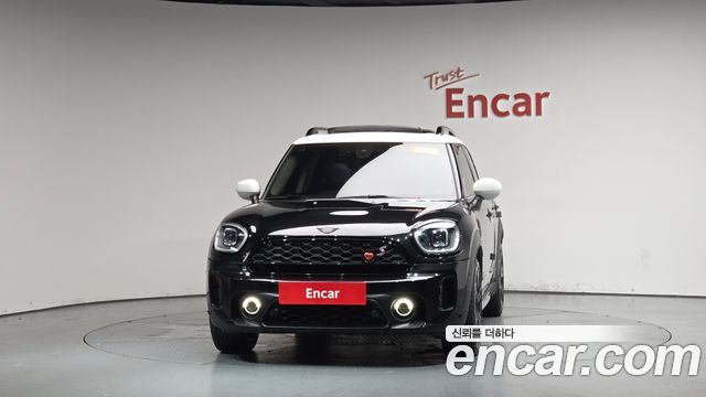 MINI Cooper S Countryman ALL4 Classic Launch Pack 2nd 2023 — фото 3