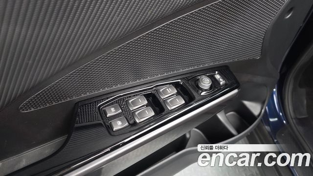 KG Mobility (SsangYong) Very New Tivoli Diesel 1.6 2WD V1 2020 — фото 19