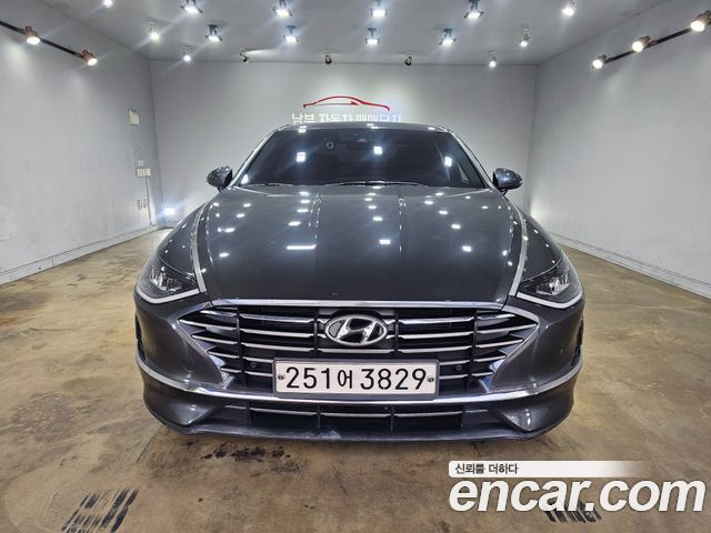 Hyundai Sonata (DN8) 2.0 LPG(Disabled Person) Modern 2021 — фото 2