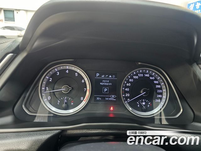 Hyundai Sonata (DN8) 2.0 LPG(Disabled Person) Modern 2021 — фото 10