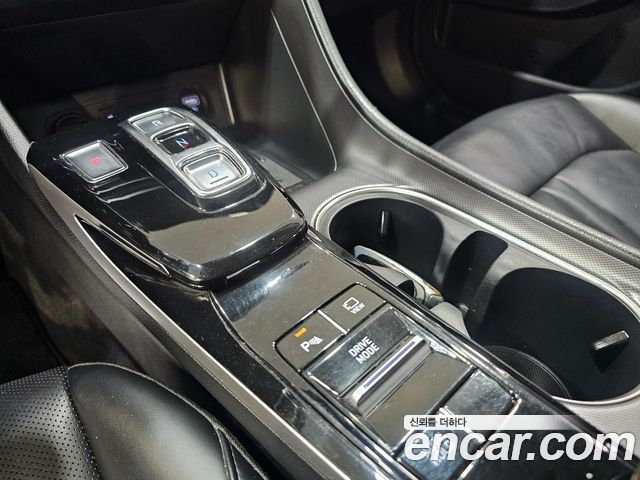 Hyundai Sonata (DN8) 2.0 LPG(Disabled Person) Modern 2021 — фото 16