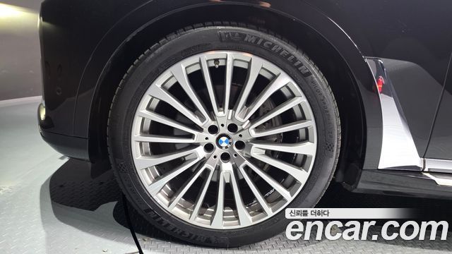 BMW X7 (G07) xDrive 40d Design Pure Excellence 7-Seater 2021 — фото 5