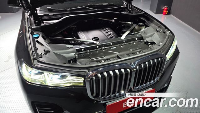 BMW X7 (G07) xDrive 40d Design Pure Excellence 7-Seater 2021 — фото 6