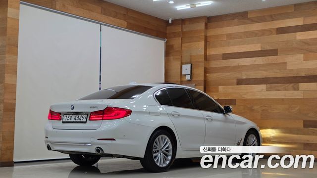 BMW 5 Series (G30) 530i Luxury Plus 2019 — фото 2