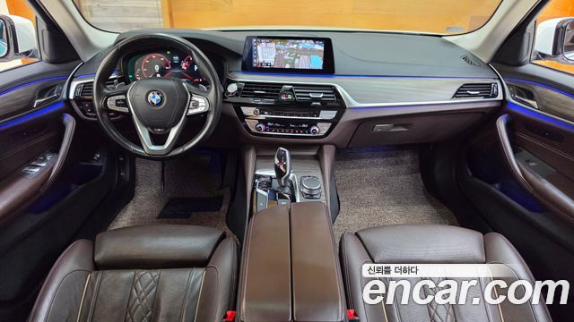 BMW 5 Series (G30) 530i Luxury Plus 2019 — фото 8