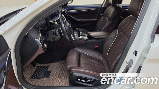 BMW 5 Series (G30) 530i Luxury Plus 2019 — фото 16