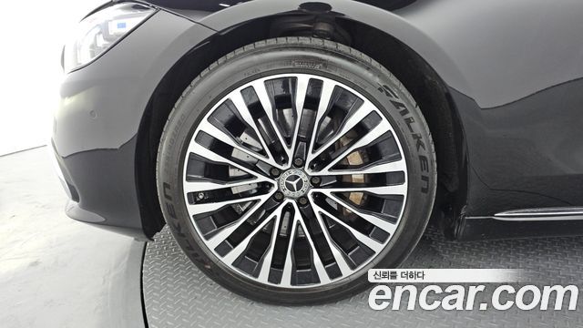 Mercedes-Benz S-Class (W223) S580L 4MATIC 2021 — фото 5