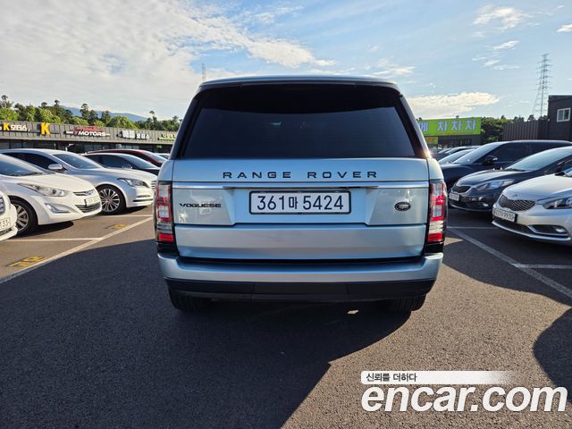 Land Rover Range Rover (IV) 3.0 TDV6 Vogue SE DIESEL 2013 — фото 4