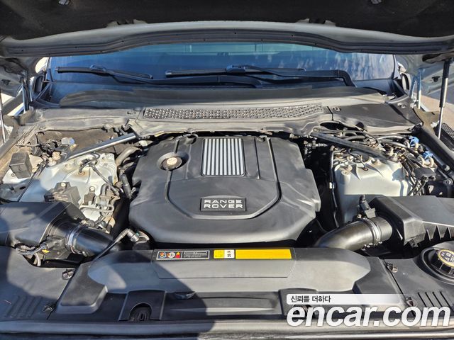 Land Rover Range Rover (IV) 3.0 TDV6 Vogue SE DIESEL 2013 — фото 6